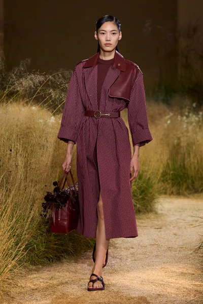 Look 2